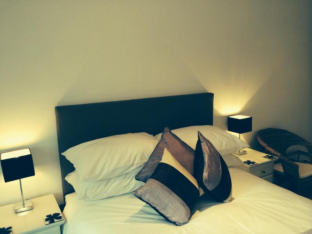 2 The Rocklands Bed & Breakfast Birkenhead Phòng bức ảnh